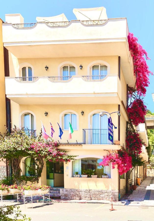 Hotel Sylesia 레토이아니 외부 사진